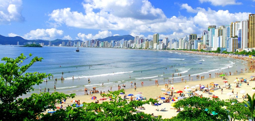 As 10 Praias Mais Bonitas do Brasil - Balneário Camboriú (SC) As 10 Praias Mais Bonitas do Brasil - Balneário Camboriú (SC)